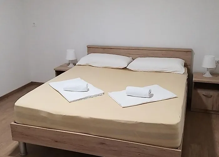 Apartments Boljat