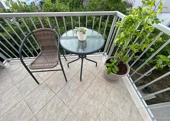 Apartments Boljat